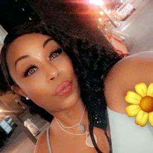 Meet your Posher, La Kisha